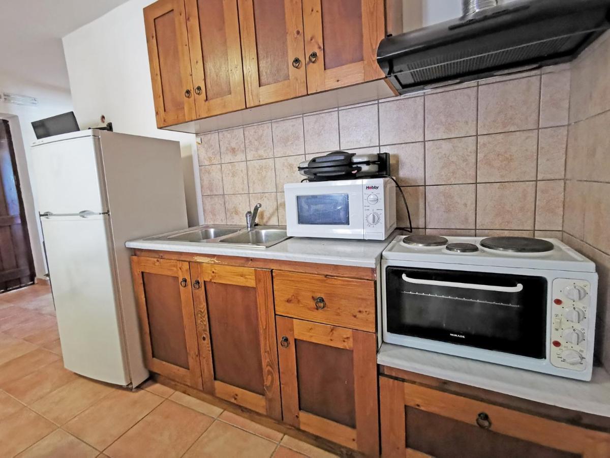 Guesthouse Toxotis Pírgos Dhiroú Zewnętrze zdjęcie